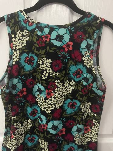 LuLaRoe NWOT  Size Large Floral Sleeveless Top