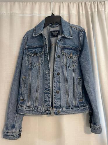 Abercrombie & Fitch Jean Jacket