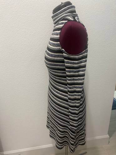 American Eagle Soft Cold Shoulder Turtleneck Striped Dress size medium