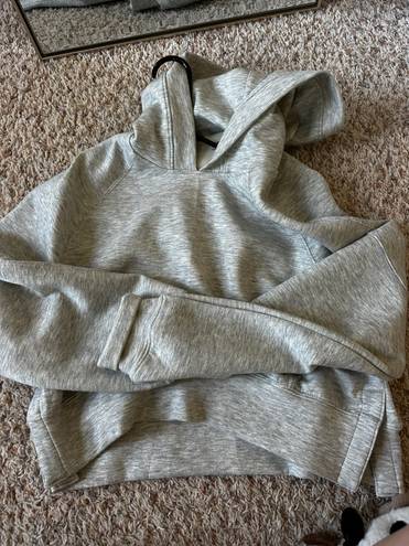 Abercrombie & Fitch Cropped Hoodie