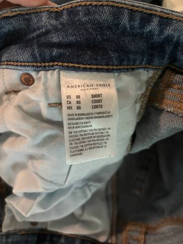 American Eagle Outfitters “Mom” Jeans