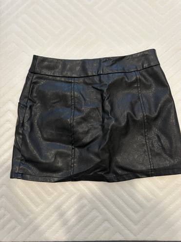 Et Clet  Leather Mini Skirt