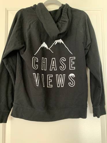 Serengetee Serengtee Chase Views Hoodie