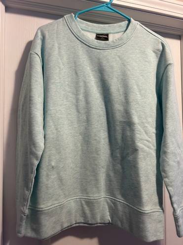 32 Degrees Heat Light Blue Pullover 