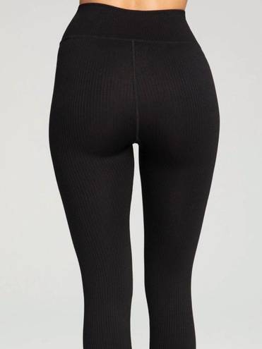 Good American Black Seamless Ribbed Leggings