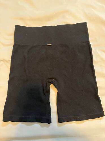 Gilly Hicks Biker Short