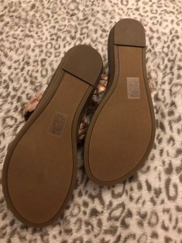 blowfish NWT  Malibu Vegan Bolly Lotus Slide In Rose gold 8.5m