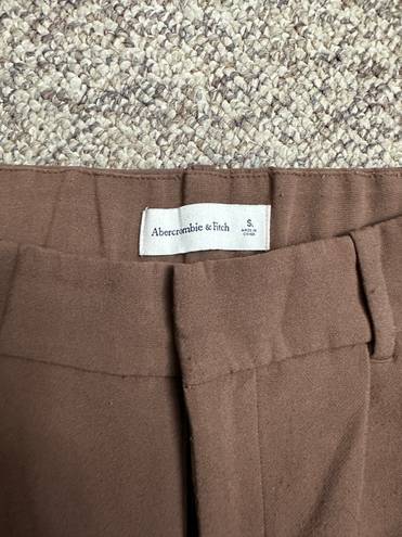 Abercrombie & Fitch Tailored Wide Leg Pants