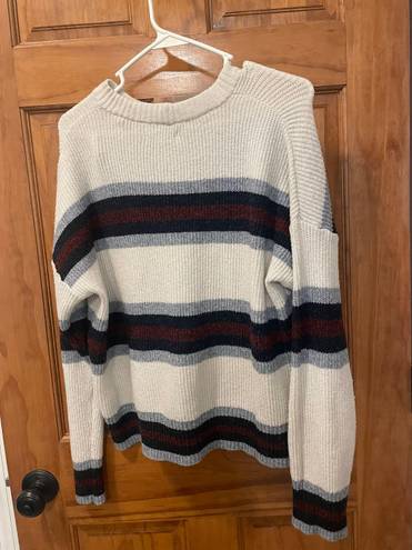 American Eagle Outfitters Sweater