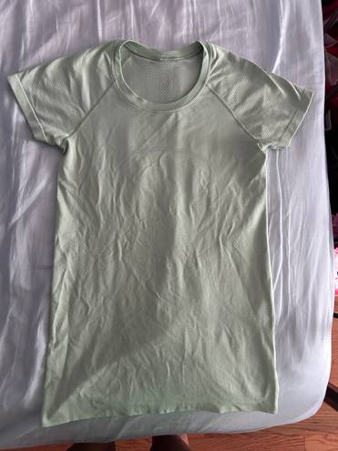 Lululemon Green Swiftly Tech Short Sleeve