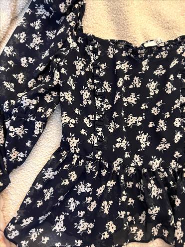 Lane 201 Navy Blue Flattering Floral Long Sleeve Puffy Sleeve Peplum Blouse Top