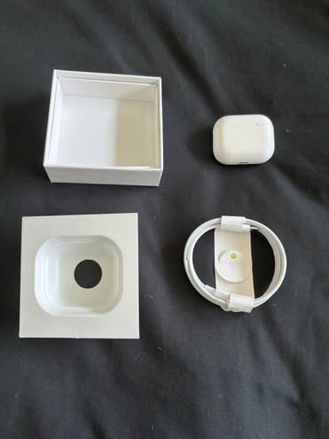 Apple Gen 3 Airpods