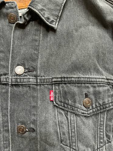 Levi’s Oversized Denim Jacket