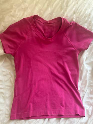 Lululemon Sonic Pink  Swiftly Tech Short Sleeve