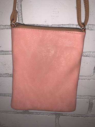 Chateau Adjustable Crossbody Bag