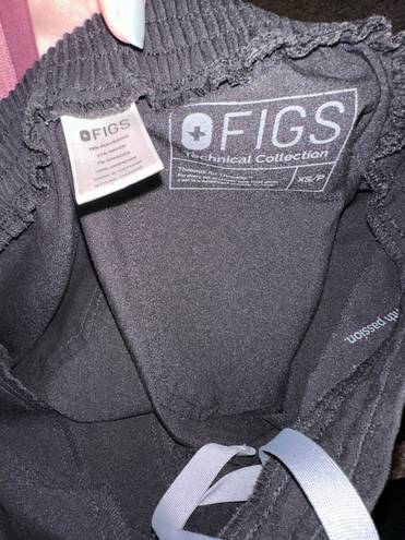 FIGS Scrub Pants