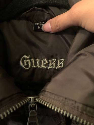 Guess Medium Cargo Y2K Style Embroidered Pocketed Zip Up Collared Puffer Jacket