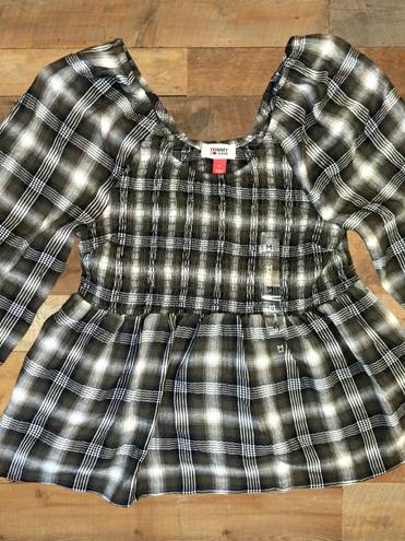 Tommy Hilfiger Tommy Jeans Womens Size Medium Plaid Peplum Smocked Top •Scoop Neck Long Sleeves