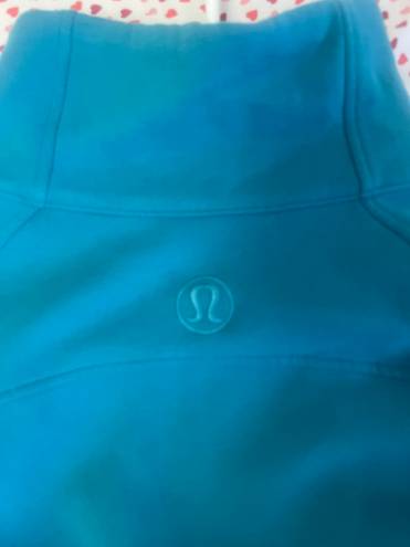 Lululemon teal scuba half zip