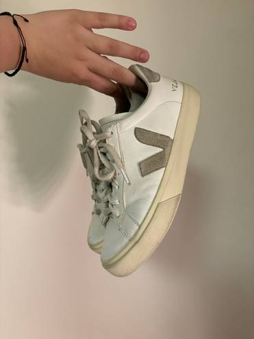 VEJA Sneakers