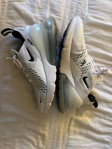 Nike Air Max 270