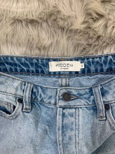 Hidden Jeans HIDDEN SOFIE LIGHT WASH FRAYED MOM SHORTS SMALL