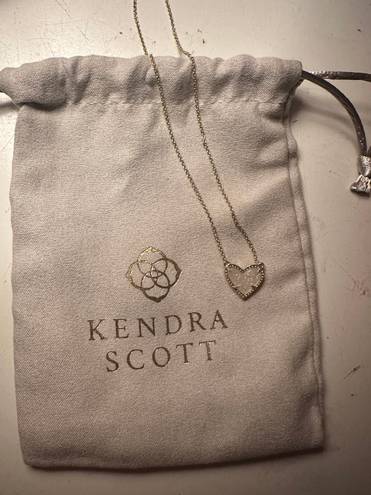 Kendra Scott Necklace