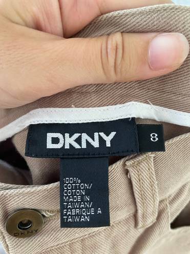 DKNY Beige Khaki  Capri Pants