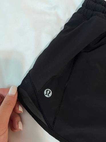 Lululemon Black Hotty Hot 2.5” Shorts