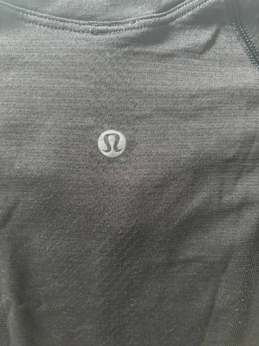 Lululemon Black Swiftly Tech Short Sleeve 2.0