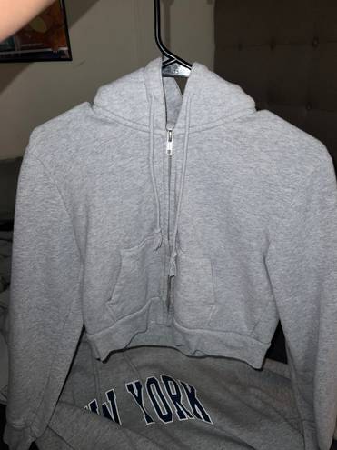 Brandy Melville Cropped Hoodie