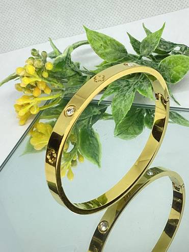 New! Bangle Bracelet Gold