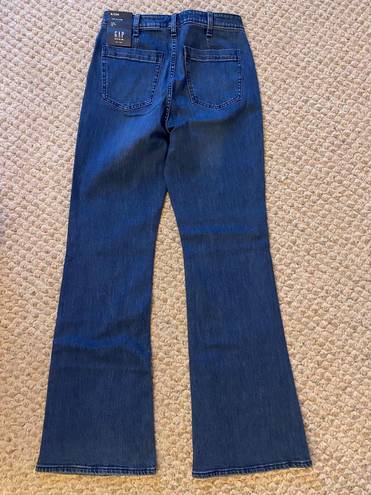 Gap ‘70s Flare Jeans Size 8 NWT