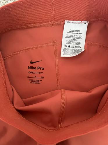 Nike 3” Pro Spandex Shorts Peach