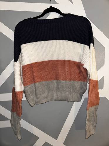 Hollister Cropped Sweater