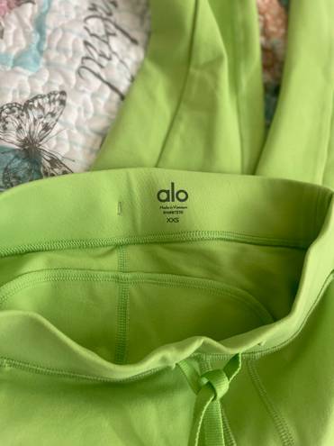 Alo Yoga 7/8 Checkpoint Leggings Green Apple Athleisure