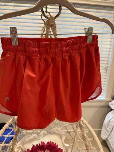 Lululemon Hotty Hot Short 2.5”