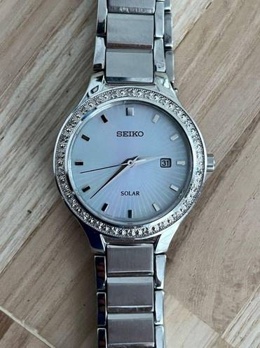 Seiko  Solar Ladies Watch Diamonds Stainless Bracelet Pearl Dial Date Window