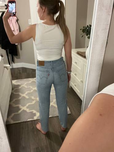 Levi’s Wedgie Straight Jeans