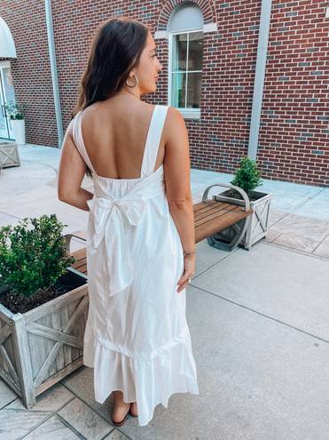 Entro White Bow Midi Dress