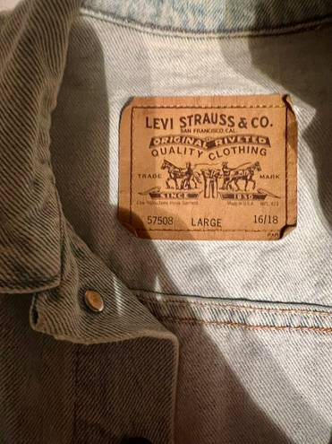 Levi Strauss & CO. Levi’s Denim Jacket