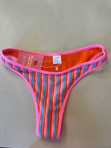 Vibrant Strabwerry Milk Mob  striped bottoms