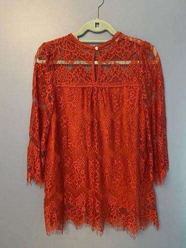 Blu Pepper  burnt orange lace top sz Large