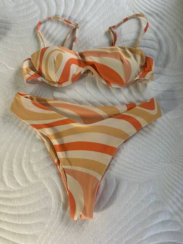 Aurelle Swim bikini orange swirl top and bottoms set small