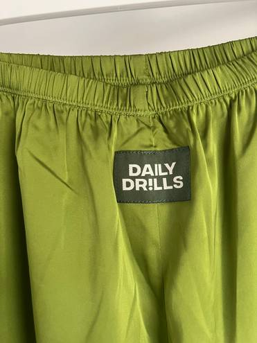 Daily Drills silky short