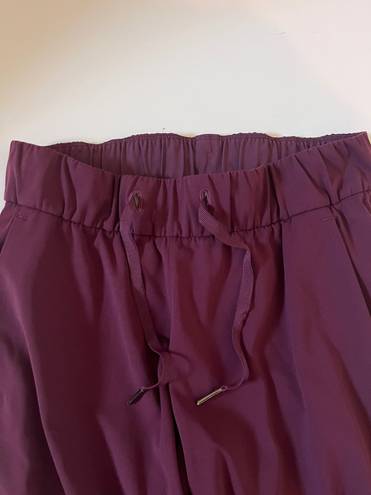 Lululemon On The Fly Pants ~ Burgundy Redwood