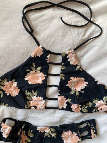 O'Neill Black And Floral Bathing Suit Set