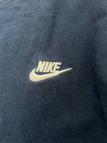 Nike Navy  Tee