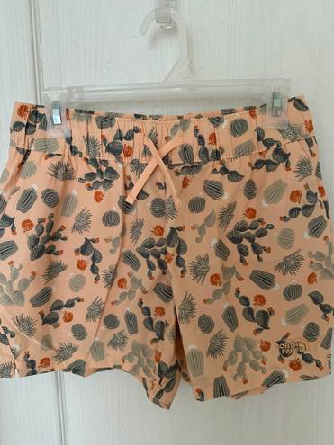 The North Face NWT  Woman’s Class V Printed Mini Short, Sz S