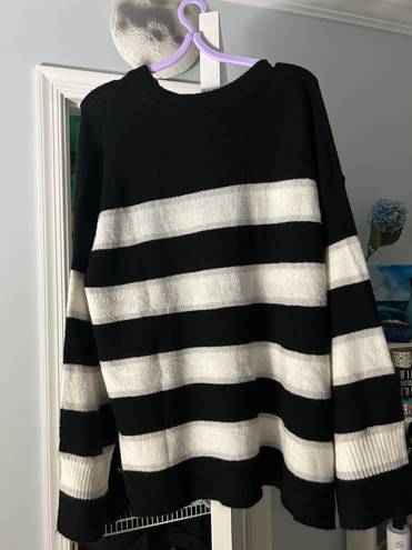 H&M Sweater